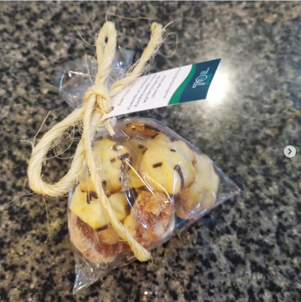 biscoitinhos petit four